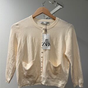 Zara Women's Cream Cardigan Sweater